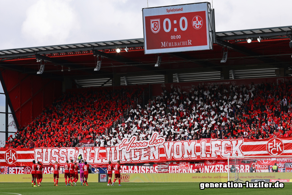 Regensburg - 1. FCK Foto 01