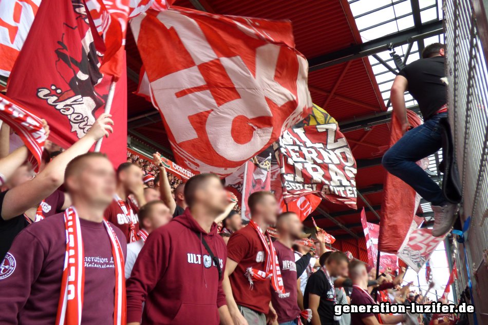 Regensburg - 1. FCK Foto 05