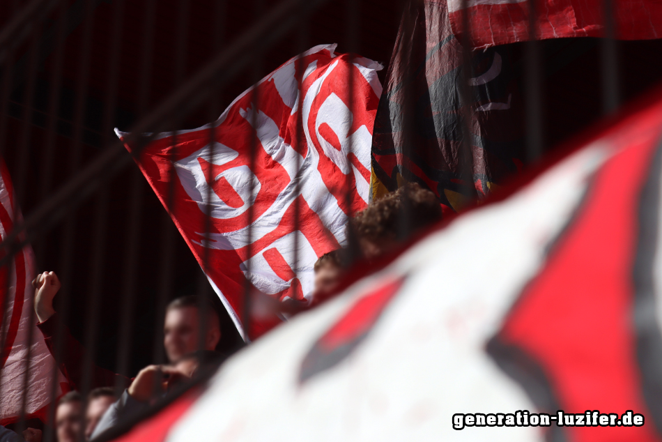 Regensburg - 1. FCK Foto 10