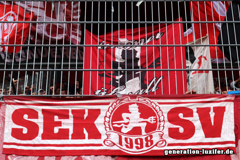 Regensburg - 1. FCK Foto 13