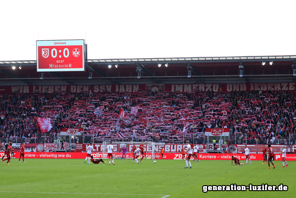 Regensburg - 1. FCK Foto 14