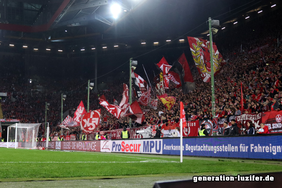 1. FCK - SC Paderborn Foto 08