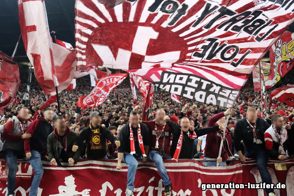 1. FCK - SC Paderborn Foto 13