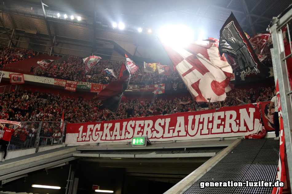 Fortuna Düsseldorf - 1. FCK Foto 10