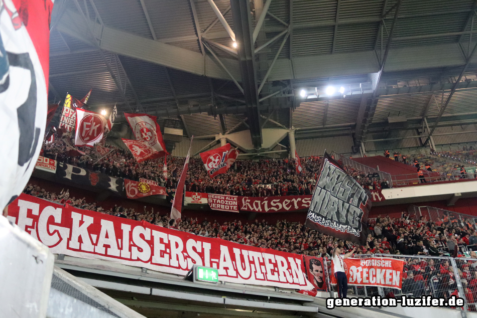 Fortuna Düsseldorf - 1. FCK Foto 14