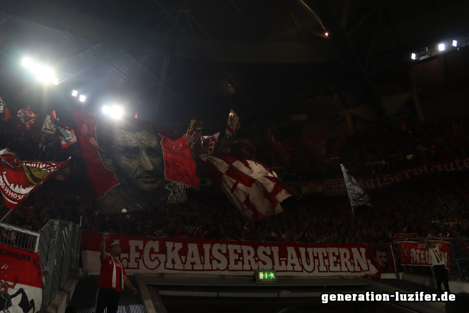 Fortuna Düsseldorf - 1. FCK Foto 16