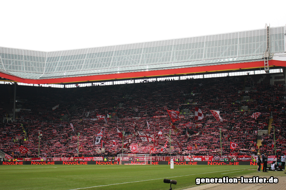 1. FCK - Hannover 96 Foto 01