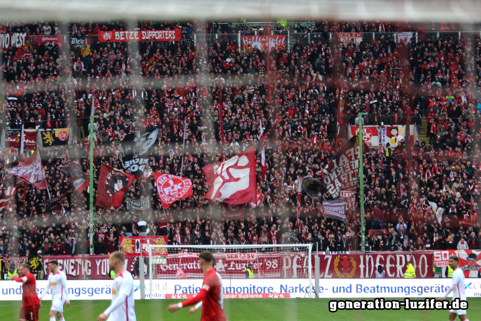 1. FCK - Regensburg Foto 07