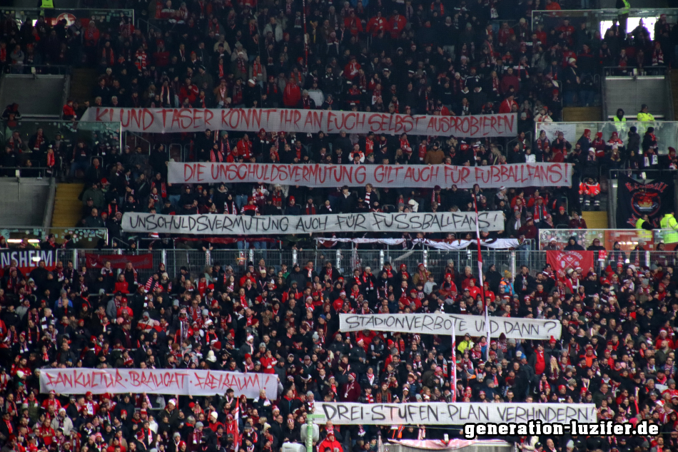 1. FCK - Holstein Kiel 14