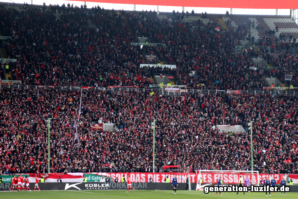 1. FCK - Holstein Kiel 18